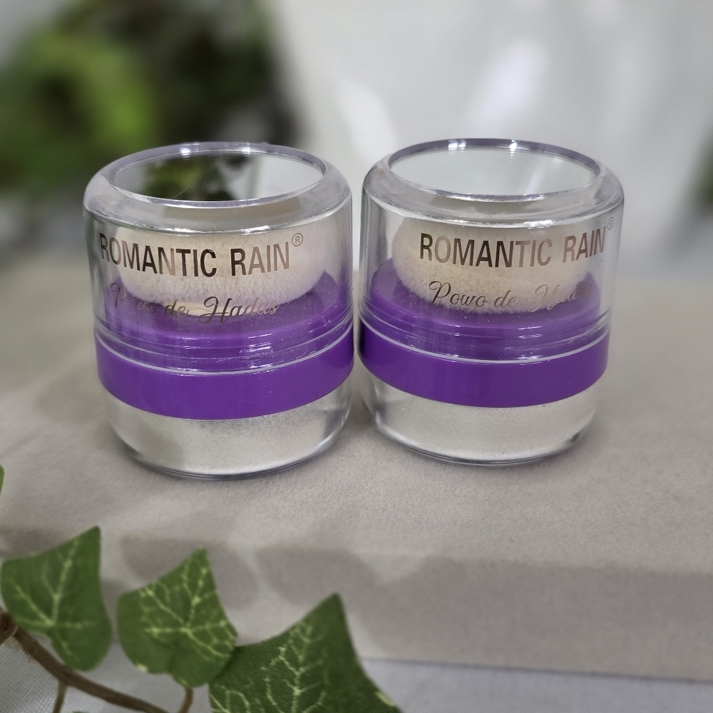 2 Romantic Beauty Fairy Dust Highlighting Powder